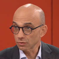 "C'est 4 jours de France Télévisions" : Le patron de LCP défend le budget de sa chaîne face à ses concurrents