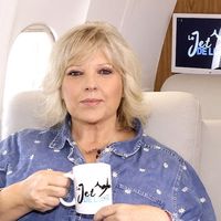 "J'ai voulu partir" : Laurence Boccolini revient sur le tournage chaotique de "Je suis une célébrité, sortez-moi de là" avec Christophe Dechavanne sur TF1