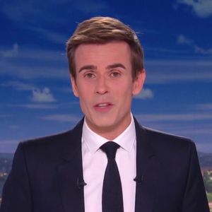 Jean-Baptiste Marteau aux commandes du "20 Heures" de France 2 hier soir.