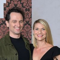 Netflix dégaine aujourd'hui la nouvelle série choc de Claire Danes ("Homeland") et Matthew Rhys ("The Americans")