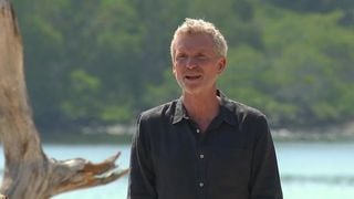 "Les binômes d'hier seront adversaires aujourd'hui" : Denis Brogniart annonce un "bouleversement" dans "Koh-Lanta : All Stars"