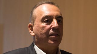 9 ans après son départ forcé d'Europe 1, Jean-Marc Morandini fait son retour sur la station pour remplacer Cyril Hanouna chaque vendredi