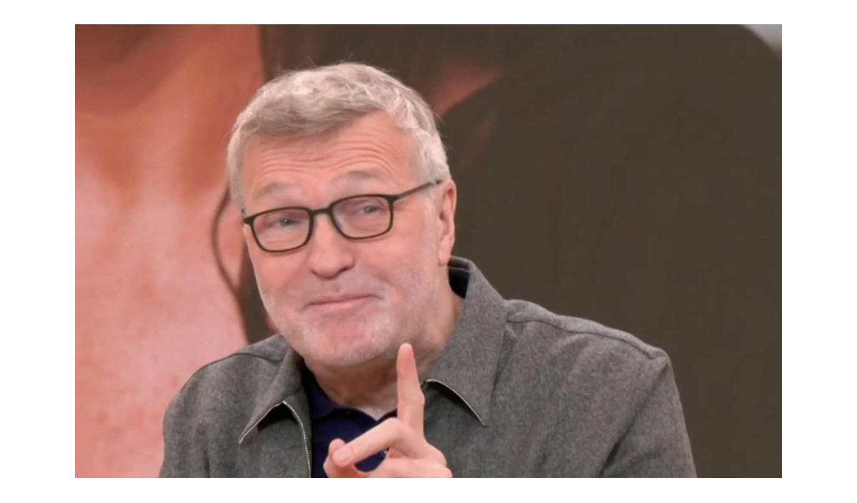 "Je ne vois pas pourquoi je serais allé faire des interviews" : Laurent Ruquier révèle avoir lui aussi été évacué du Cap-Ferret pendant les incendies
