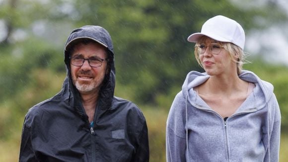 "Un coup de couteau dans le dos" : Lionel et Eva choqués par la "trahison" d'Amandine et Alison lors de l'épreuve d'immunité dans "Pékin Express"