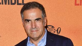 "Nous ne sommes pas une chaîne qui ne ferait que de la rediffusion" : Christopher Baldelli défend T18