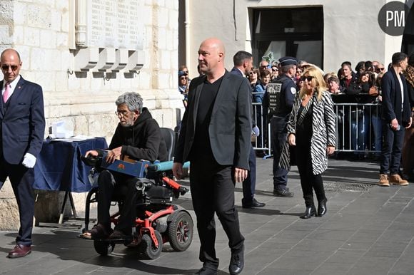 Christophe Mercy, Angela Lorente - Obsèques de Loana Petrucciani dans la cathédrale Sainte-Réparate à Nice le 10 avril 2026. L'ancienne star de téléréalité a été retrouvée morte dans son appartement niçois par les autorités, le 25 mars dernier. © Bruno Bebert/Bestimage