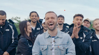 "Stop The Train" : Combien de vues en 48 heures pour la dernière vidéo de Squeezie, la plus chère de l'histoire de YouTube en France ?