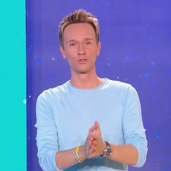 Cyril Féraud aux commandes de "Duels en familles" sur France 3.
