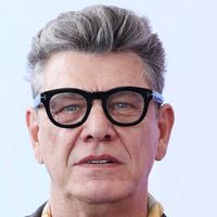 "Je perds ma soeur" : Bouleversé par la mort de Catherine Ringer, Marc Lavoine fond en larmes sur RTL