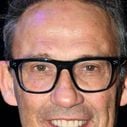 "Solidarité Incendies" : Julien Courbet espère récolter "au moins un million d'euros" ce soir sur M6 mais aspire surtout à "une prise de conscience au plus haut niveau"