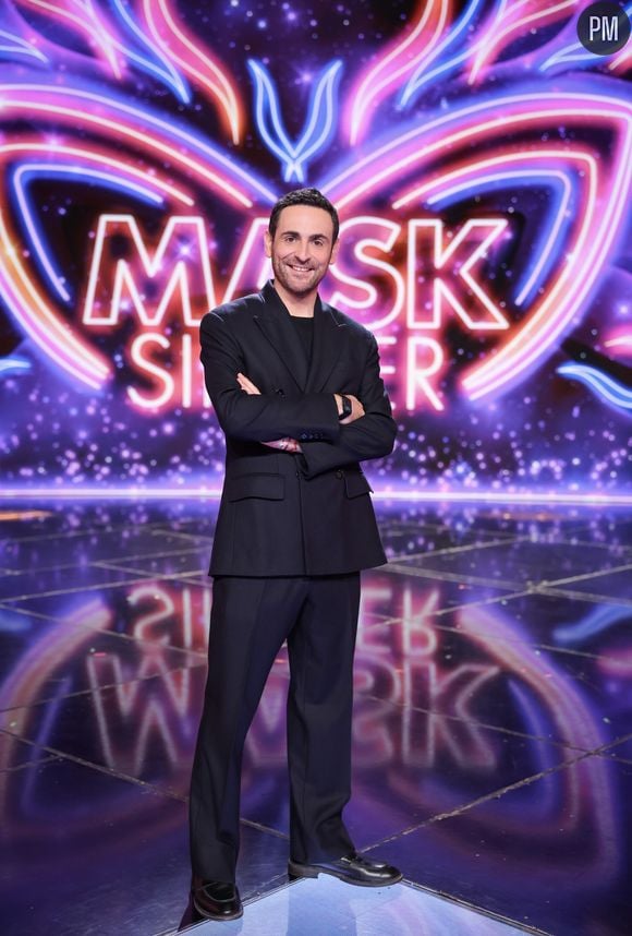 Camille Combal sur le plateau de "Mask Singer" 2026.