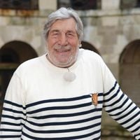 Jean-Pierre Castaldi de retour dans “Fort Boyard” pour fêter les 35 ans du jeu de France 2 : “J’ai ressenti une vraie émotion”