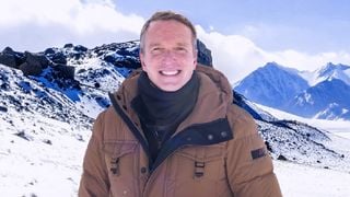 "Pékin Express" 2025 : Date de diffusion, candidats, difficultés de tournage… Tout ce qu'il faut savoir sur "La route des glaces"