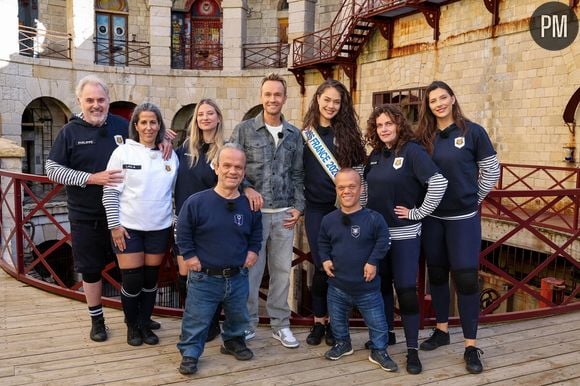 Hinaupoko Deveze, Camille Cerf, Mahaut Drama, Philippe Risoli, Baghera Jones, Laila El Amari et Cyril Féraud.