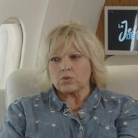 Après le départ de Laurence Boccolini, ce visage de France Télévisions récupère l'animation du "Quiz des champions"