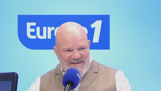 "Il y a un vrai suivi" : Philippe Etchebest explique comment l'équipe de "Cauchemar en cuisine" accompagne les restaurateurs après le tournage
