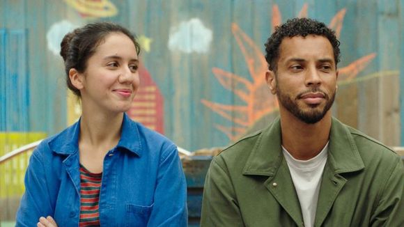 Audiences : "En eaux troubles", blockbuster avec Jason Statham sur TF1, a-t-il laissé une chance à "La cour des miracles", comédie passée inaperçue au cinéma, sur France 2 ?