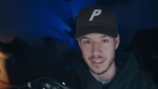 "Au moins, ça fait parler !" : Étrillé par certains internautes après l’annonce de son nouveau documentaire, le youtubeur Seb La Frite répond à ses détracteurs