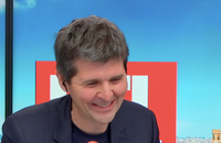 La chronique d'Alex Vizorek sur le retour de Thomas Sotto.