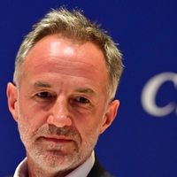 "Un déséquilibre manifeste" : Emmanuel Grégoire saisit l'Arcom pour dénoncer le traitement médiatique de la candidature de Rachida Dati aux élections municipales à Paris