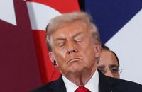 Donald Trump banni de Twitter.