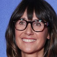 "C'est une révolution de grille et d'argent" : Alexia Laroche-Joubert explique pourquoi les chaînes vont favoriser les rediffusions d'émissions de flux