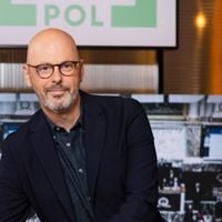"C Politique" change sa formule sur France 5 : Voici les deux experts qui épauleront désormais Thomas Snégaroff chaque dimanche