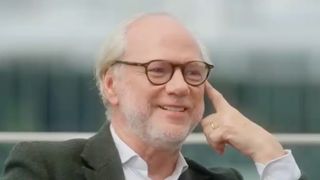 1 an et demi après son départ de l'émission de Pascal Praud sur CNews, Laurent Joffrin rejoint Franceinfo