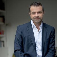 “Nous allons muscler la fin des JT” : Thierry Thuillier se confie sur les changements à venir dans les journaux télévisés de TF1
