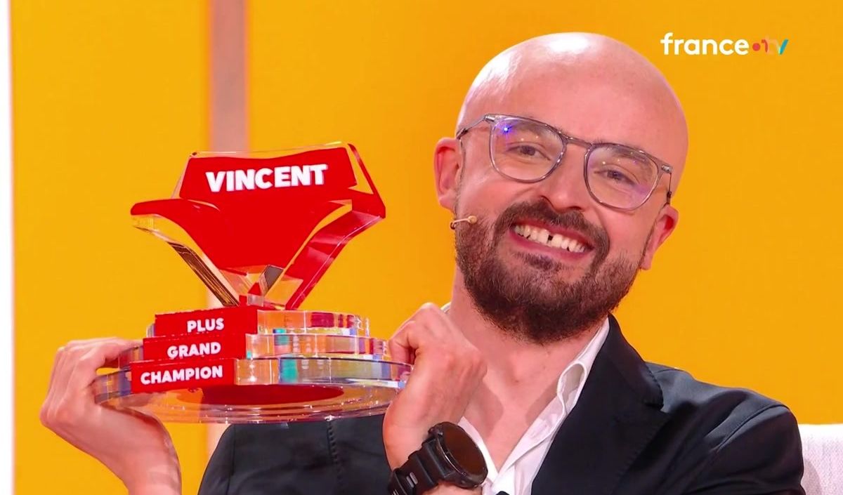 Avec 214 victoires et près de 280.000 euros de gains, Vincent dépasse Marie-Christine et devient le plus grand champion de l'histoire de "Tout le monde veut prendre sa place"