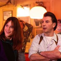 Audiences : Carton pour l'arrivée de "Flashback" avec Michaël Youn sur TF1, plus mauvais lancement historique pour "Les traîtres" saison 4 sur M6, énorme flop pour France 2