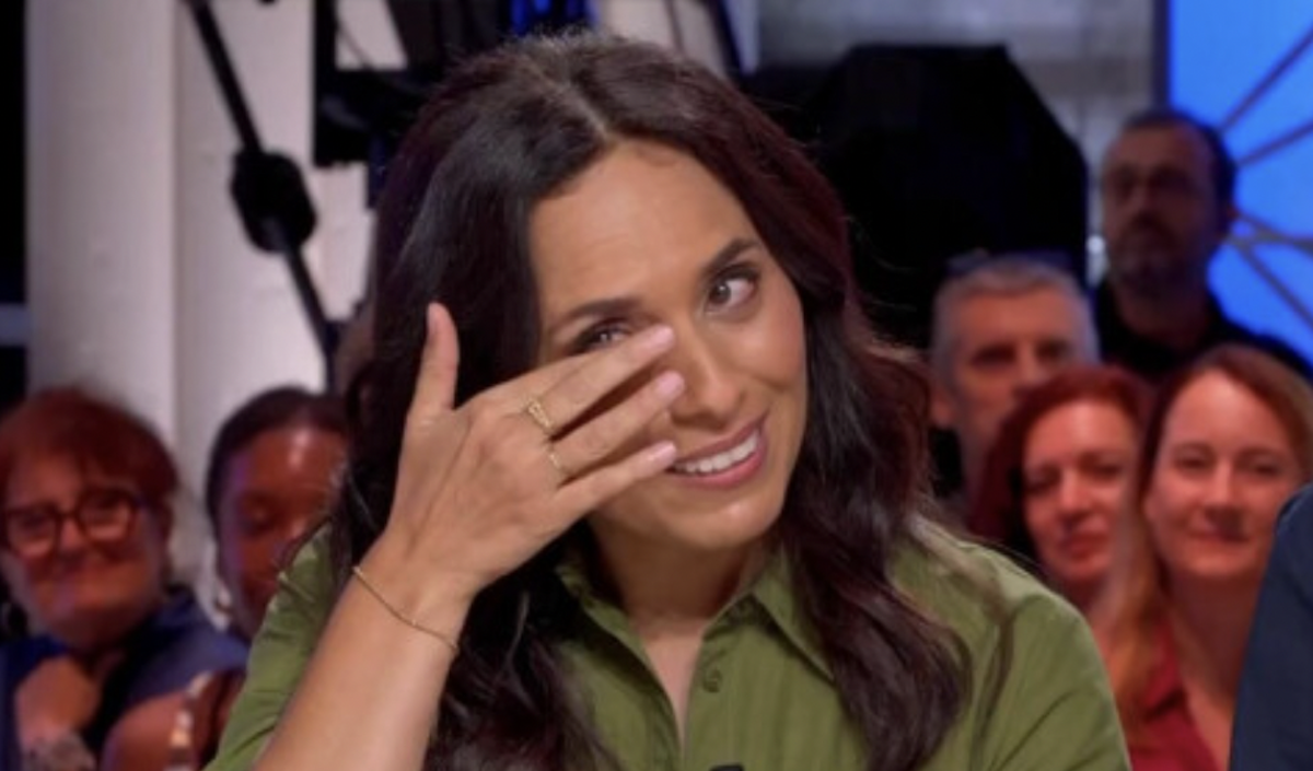 "C'est ça qui est difficile, en fait" : Salhia Brakhlia fond en larmes sur le plateau de "Quotidien"