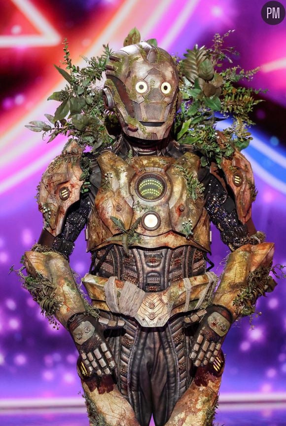 Qui se cache sous le Cyborg dans "Mask Singer" 2026 ?