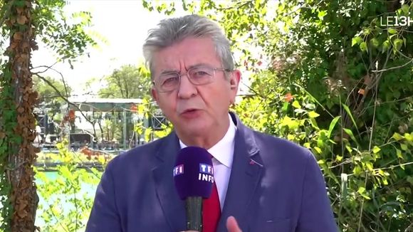"Nous avons le droit de la refuser à ces personnes" : Jean-Luc Mélenchon répond à la polémique de l'accréditation rejetée au journaliste du "Monde" pour couvrir les universités d'été de LFI