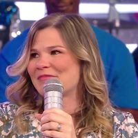 "C'est exactement comme ça que je voulais partir" : Au bord des larmes, Virginie réagit à son élimination de "N’oubliez pas les paroles"