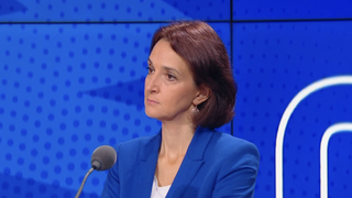 "Temporairement suspendue" après sa condamnation, Barbara Lefebvre fera (déjà) son retour en mai sur RMC