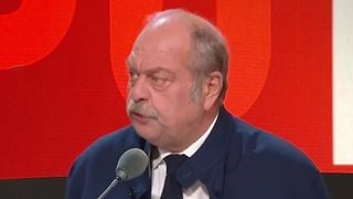 "Je refuse absolument d'y aller" : Éric Dupond-Moretti étrille (encore) Pascal Praud et explique pourquoi on ne le verra jamais sur CNews