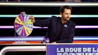 Audiences mars 2026 : TF1 reprend le large face à France 2 qui dévisse, M6 signe son meilleur mois de mars depuis 5 ans