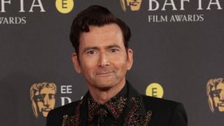 La BBC censure une vanne de David Tennant sur Donald Trump pendant la retransmission des Bafta 2025 pour "des contraintes de temps"