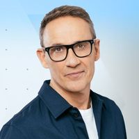 Audiences : Julien Courbet et "Ça peut vous arriver" pulvérisent leur record historique sur M6, Karine Baste à son plus haut sur France 5