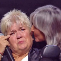 "Je ne sais pas sous quelle forme" : Mimie Mathy annonce son retour dans "Les Enfoirés"