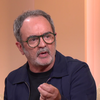 "Une prise de parole intempestive qu'il regrette peut-être déjà": Signataire de la tribune anti-Bolloré, Bruno Solo fustige la réaction de Maxime Saada