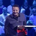 "J'ai dû faire 12 ou 13 kilomètres par émission" : Comment Arthur et la production de "Bataille Navale" sur TF1 ont recréé le jeu culte sur un plateau géant