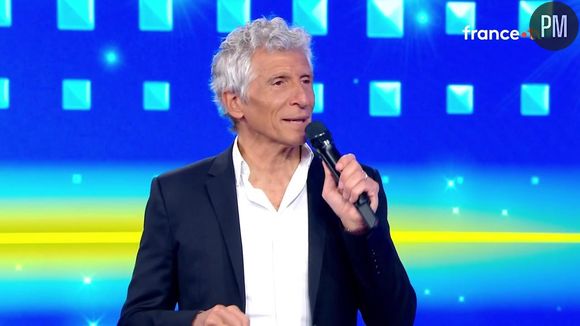 Nagui aux commandes de "N'oubliez pas les paroles" sur France 2.