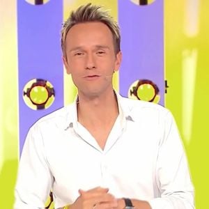 Cyril Féraud aux commandes de "Duels en familles" sur France 3.