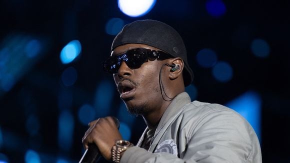 Déprogrammation : France Télévisions bouleverse ses programmes pour rendre hommage à Werenoi, figure du rap décédée à l'âge de 31 ans