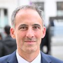 "Vidéo truquée impliquant ma compagne Léa Salamé" : Raphaël Glucksmann affirme être victime d’une "opération russe de déstabilisation"