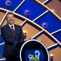 Audiences : Quel score pour le retour du jeu "Qui restera dans la lumière ?" avec Bruno Guillon sur France 2 ?