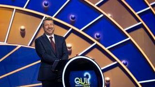 Audiences : Quel score pour le retour du jeu "Qui restera dans la lumière ?" avec Bruno Guillon sur France 2 ?