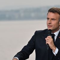Personnalité la plus médiatisée en France en 2025 : "Pour la première fois, ce n'est pas le président français en exercice qui est la personnalité la plus citée dans les médias du pays"